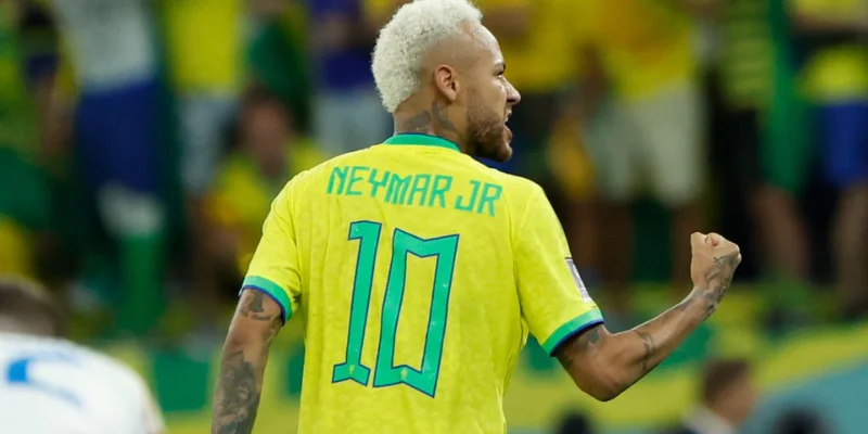 Neymar vẫn không thể thi đấu WC